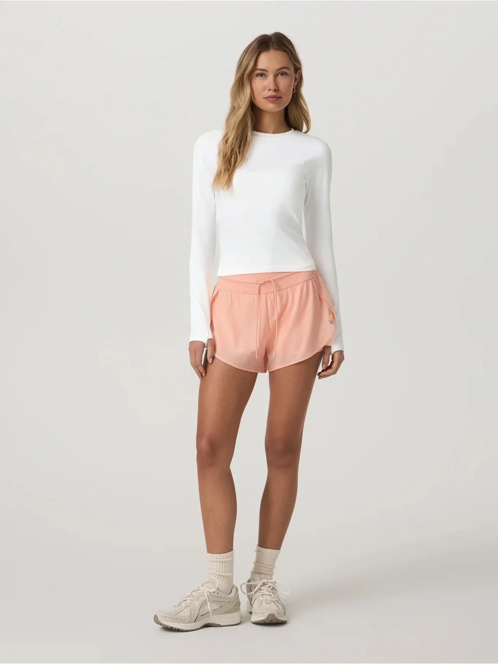 Vuori Daily Speed Short 2.5”-NWT!!! - Picture 10 of 11